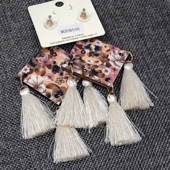 Floral Square Wood Triple Tassel Dangle Earrings - Picture 6 of 6